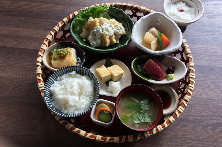 浦和でおしゃれな和食のランチなら和つき 花籠膳2 和つき 公式 浦和の居酒屋 和つきはブログを定期的に更新しております